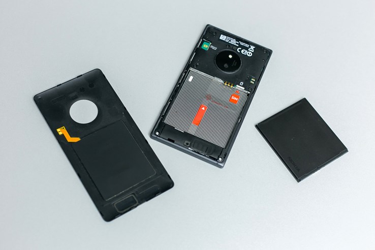 Nokia Lumia 830 (15).jpg